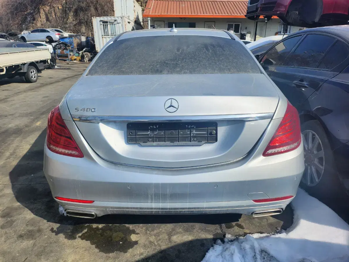 벤츠 w222 s400L 부품 부속 외관 각개 판매합니다.